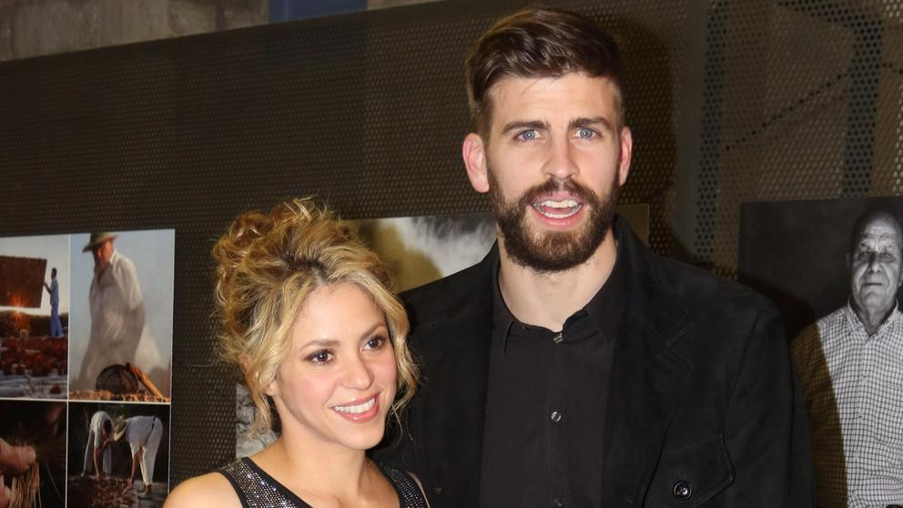 Shakira y Piqué en un acto público