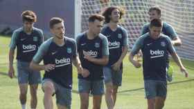 Canteranos en un entrenamiento del primer equipo del Barça | FCB