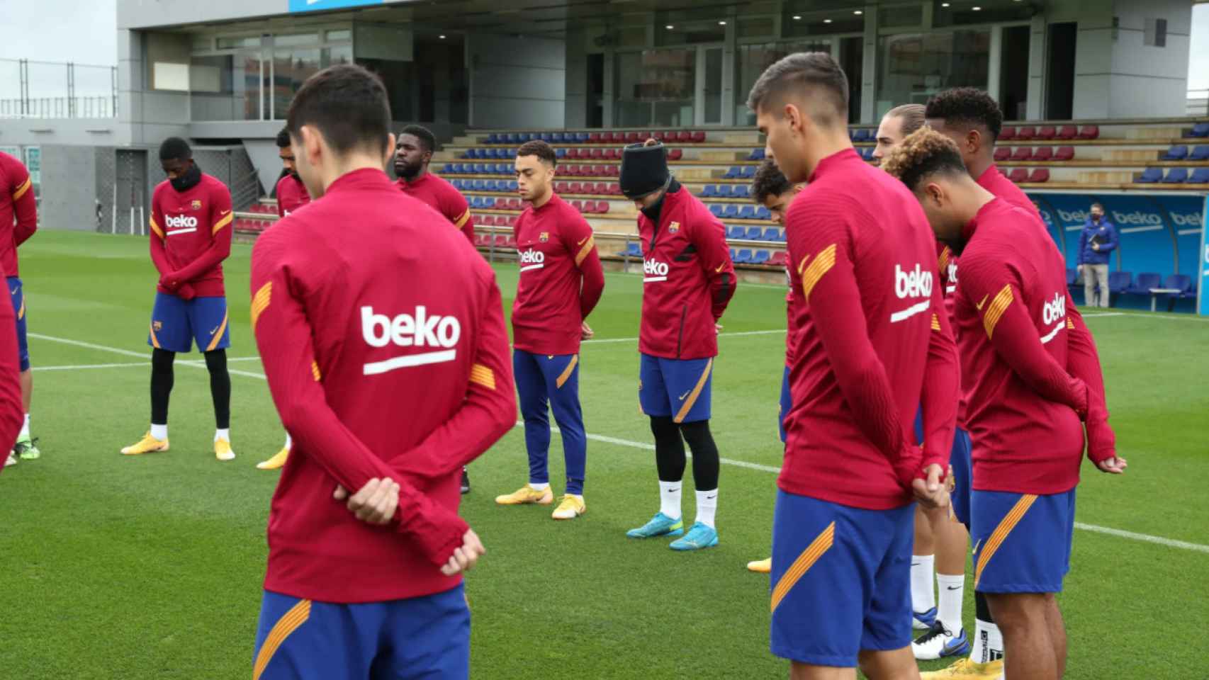 Los jugadores del Barça antes de un entrenamiento / FC Barcelona