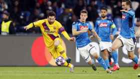 Messi, en una acción ante el Nápoles | EFE