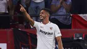 André Silva dedicando un gol con el Sevilla / EFE