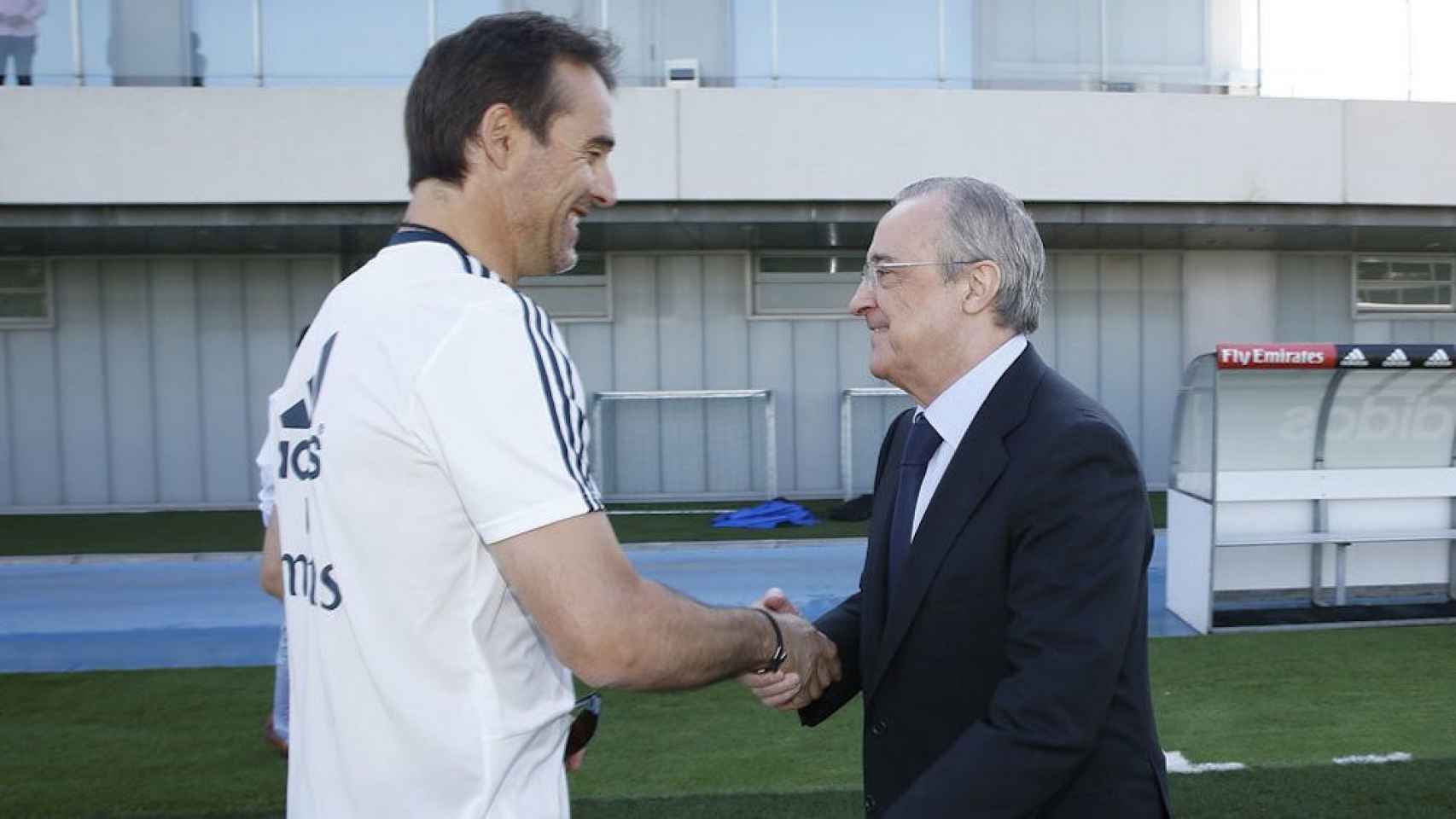 Una foto de archivo de Julen Lopetegui y Florentino Pérez / Real Madrid