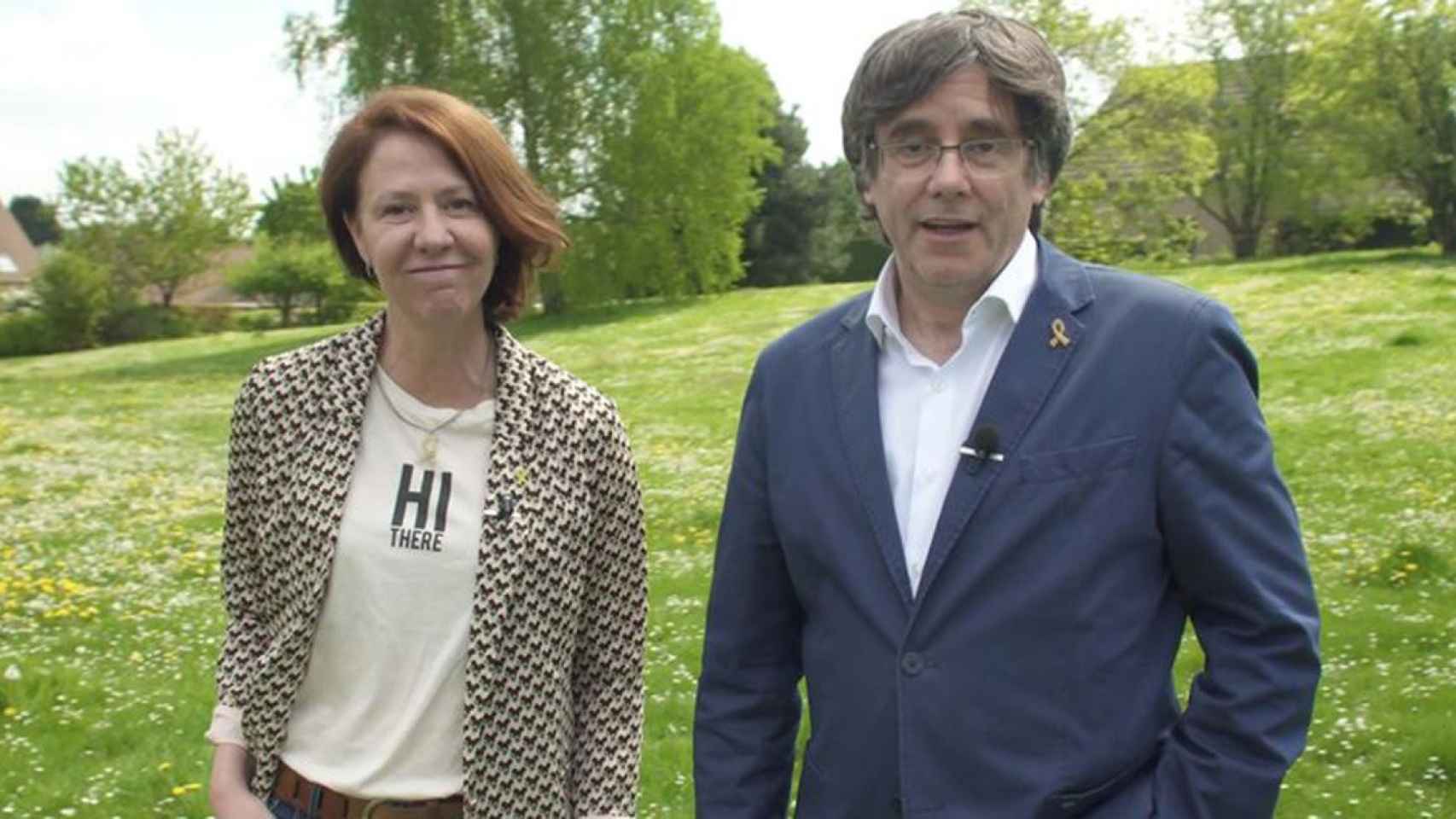 La alcaldesa de Girona, Marta Madrenas, y su predecesor, Carles Puigdemont en Waterloo / JxCat