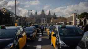 Marcha lenta de taxistas contra el regreso de Uber / EP