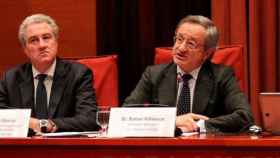 Rafael Villaseca (derecha), consejero delegado de Gas Natural Fenosa, en el Parlamento catalán / EUROPA PRESS