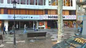 Entrada del Boulevard Rosa de Barcelona, la galería comercial que cerrará en junio de 2018 / CG
