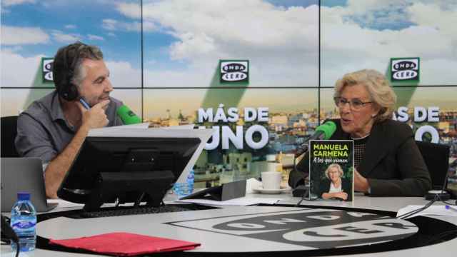 Entrevista de Carlos Alsina a Manuela Carmena en su programa 'Más de uno' de Onda Cero / ONDA CERO