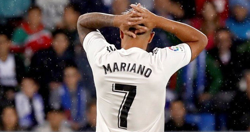 Mariano se lamenta tras fallar una ocasión de gol / EFE