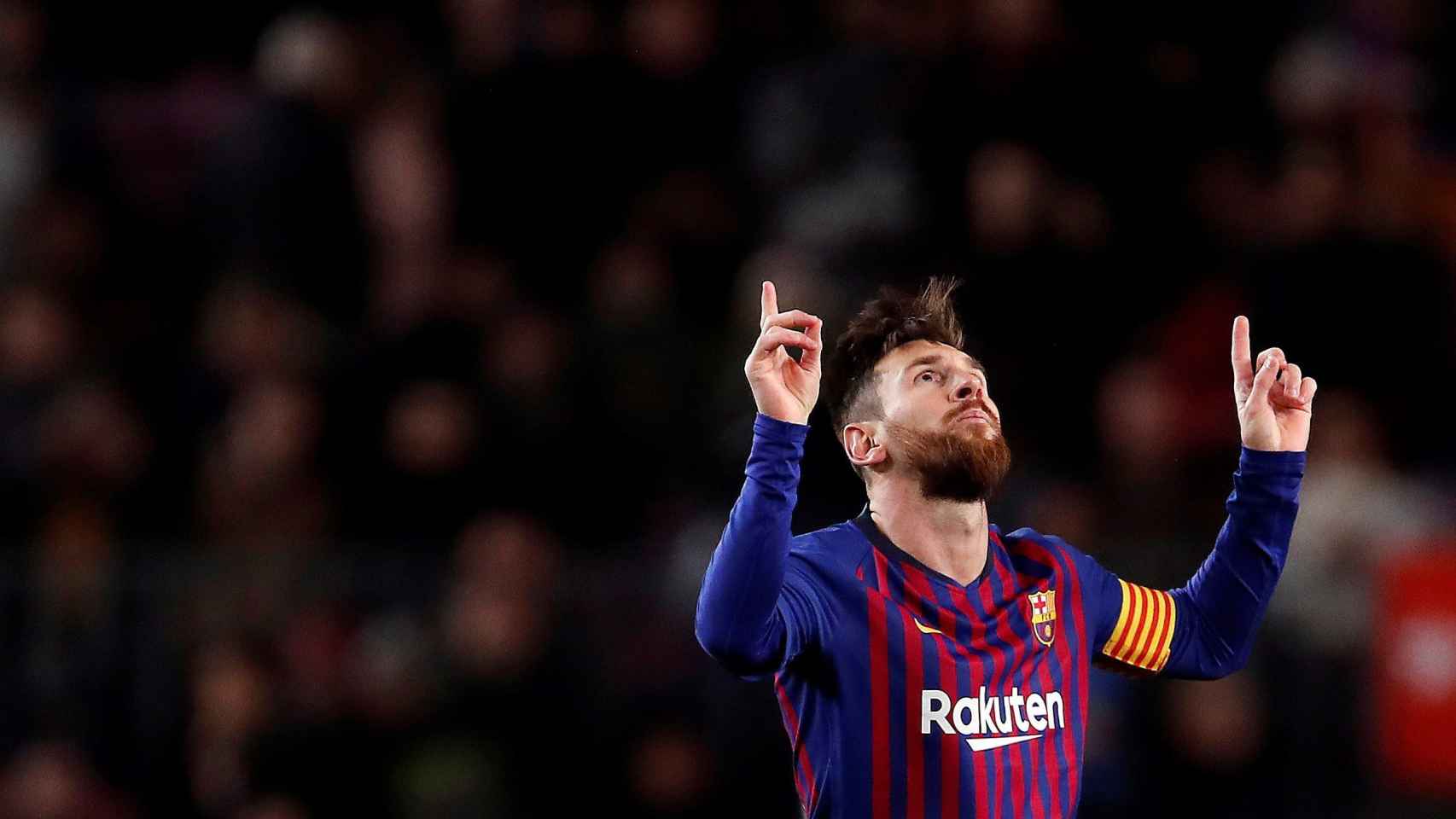 Messi celebra el primer gol que anotó con el Barça ante el Valencia / EFE