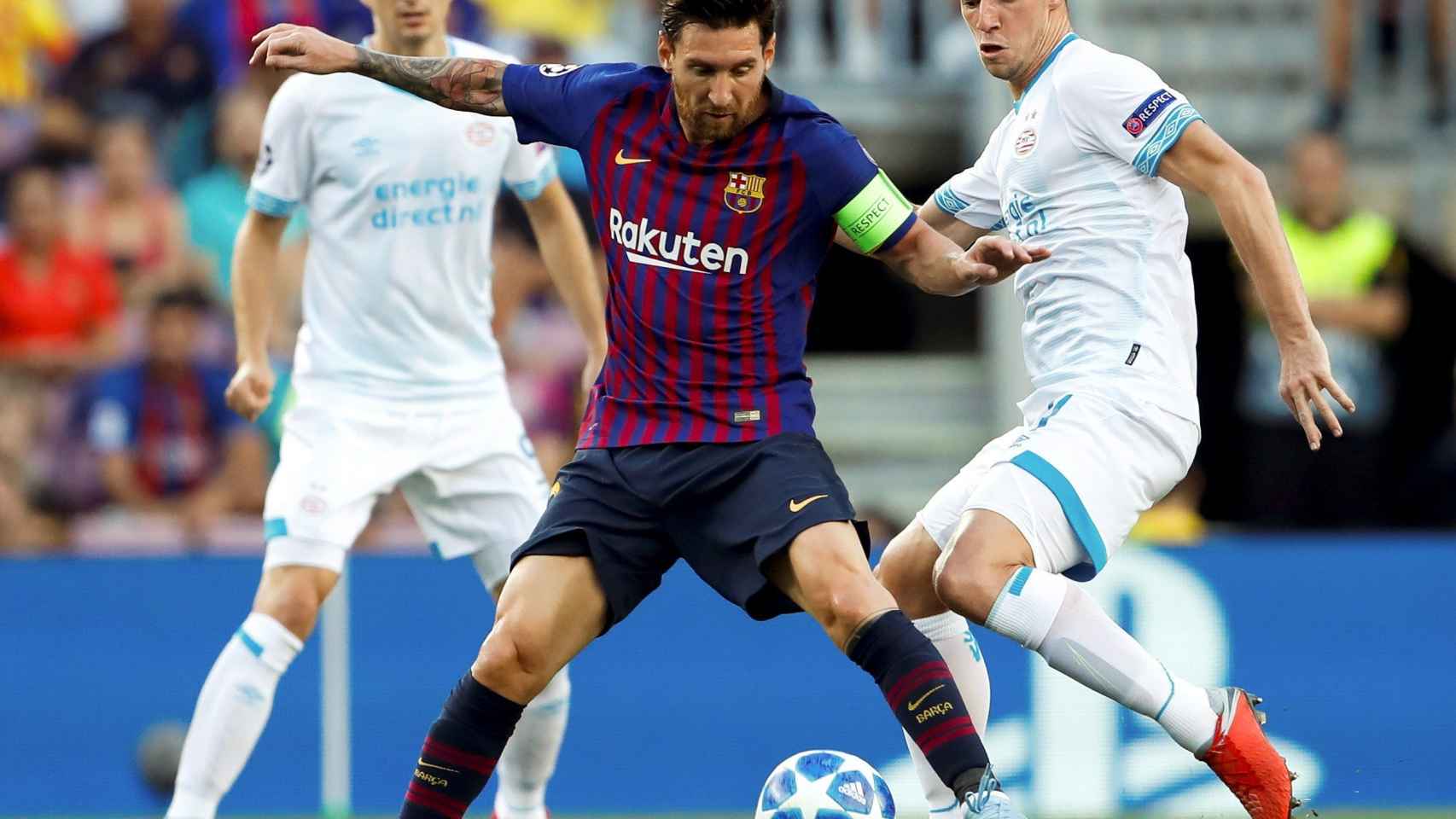 Una foto de Leo Messi durante el partido frente al PSV en el Camp Nou / EFE