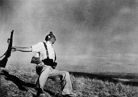 'Muerte de un miliciano' convirtió a Robert Capa en uno de los fotógrafos más prestigiosos / CREATIVE COMMONS