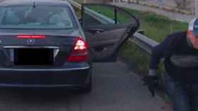 Imagen de un presunto ladrón en una autopista / Twitter: @mossos