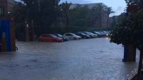 Una calle anegada por el agua de la lluvia en Málaga / TWITTER