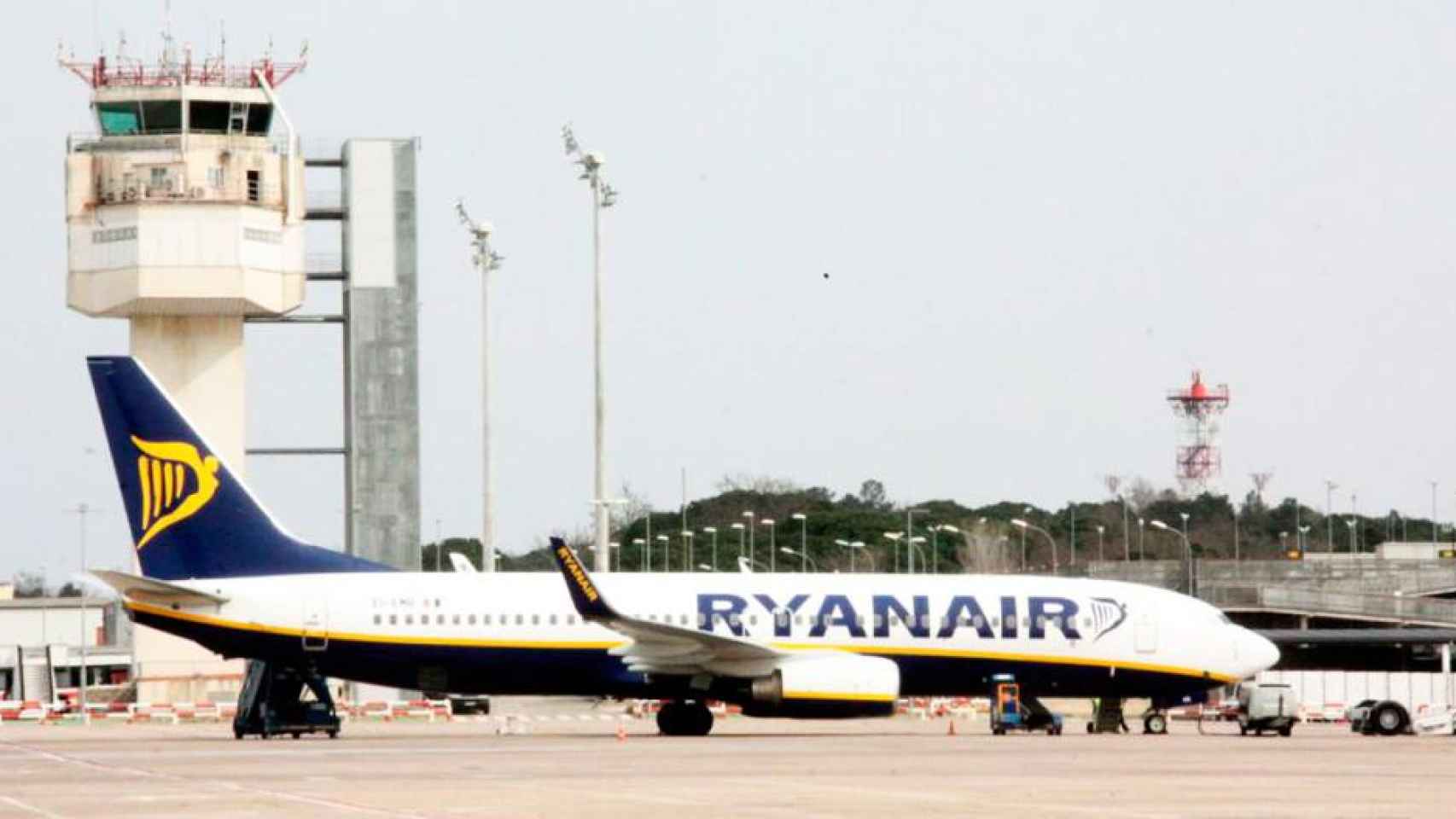 Una aeronave de Ryanair en el aeropuerto de Girona-Costa Brava / CG