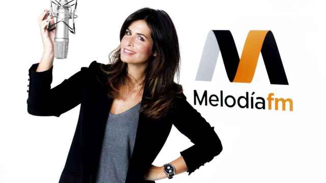 Nuria Roca promocionando Melodia FM