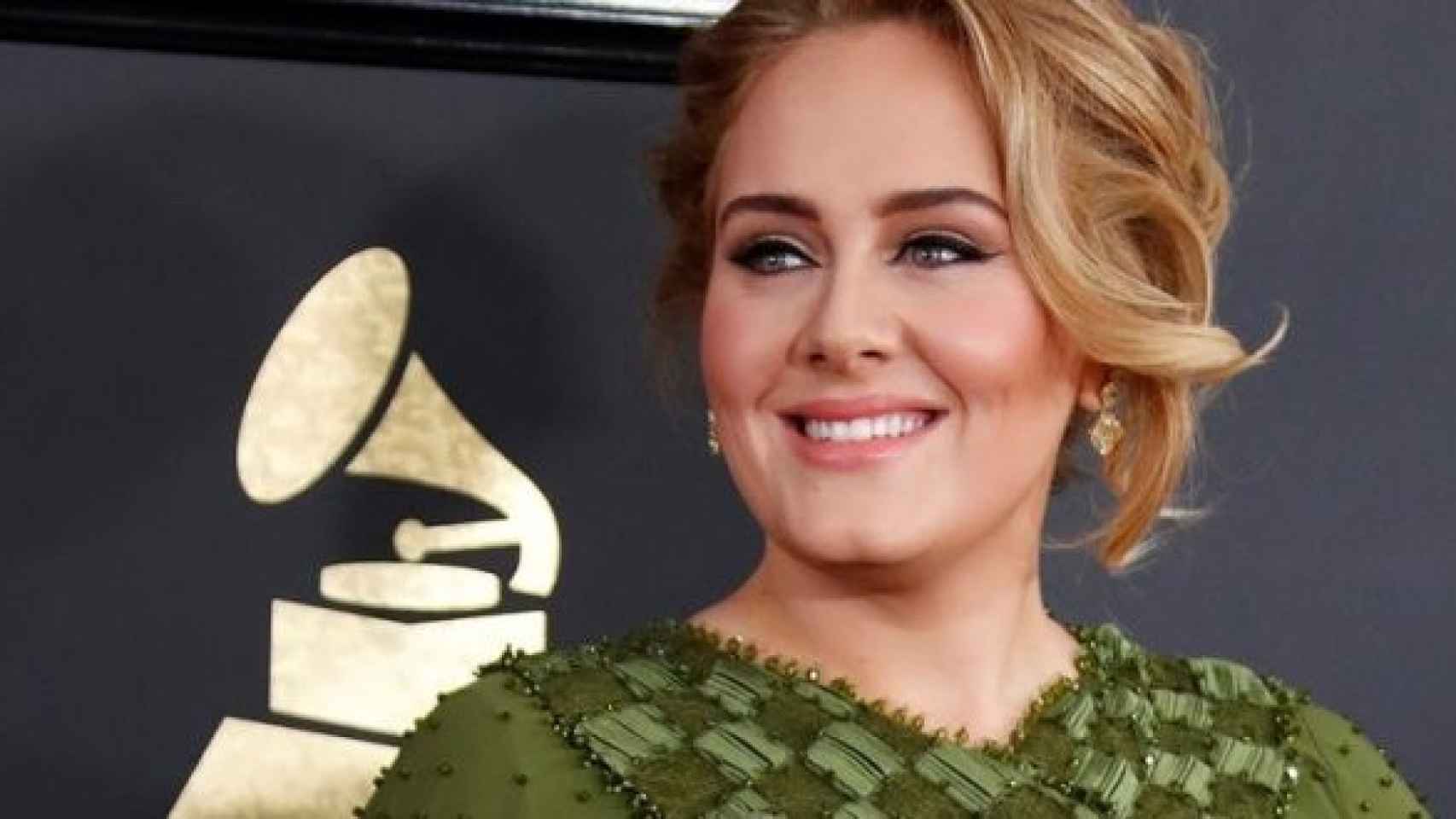 Adele triunfa en la gala de los Grammy / EFE