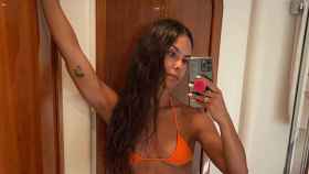 Cristina Pedroche posa en bikini en el baño