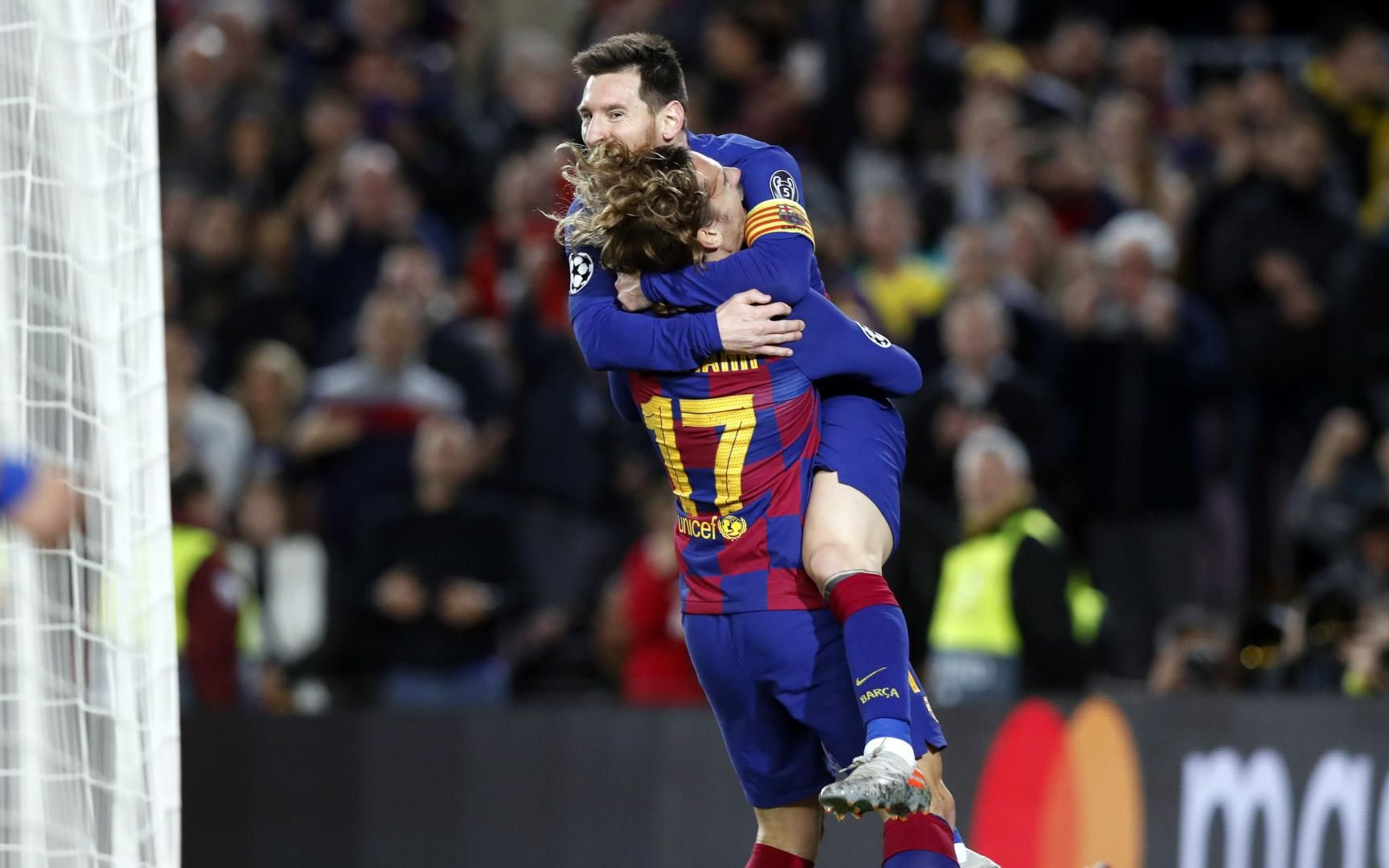 Griezmann con Leo Messi en un partido con el Barça / FC Barcelona