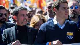 Albert Rivera junto al ex primer ministro socialista francés Manuel Valls, la vox más crítica en Cs ante un posible pacto con Vox / EFE
