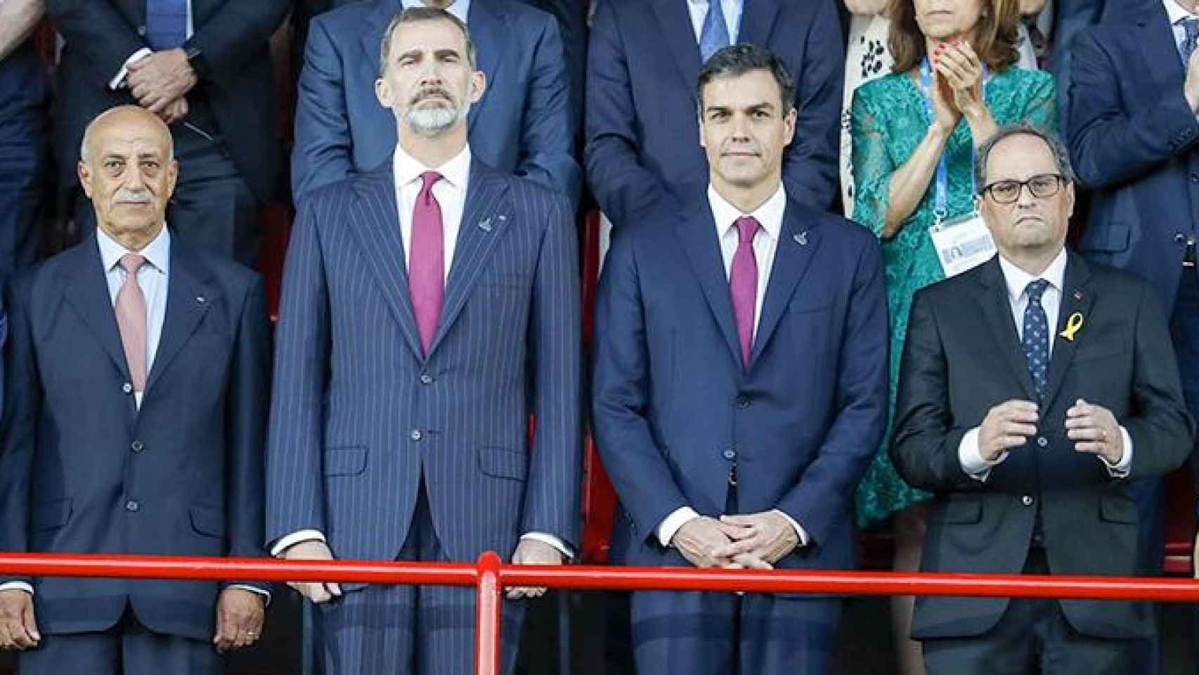 El rey Felipe VI; el presidente de España, Pedro Sánchez, y el presidente catalá, Quim Torra, en los Juegos Mediterráneos / EFE