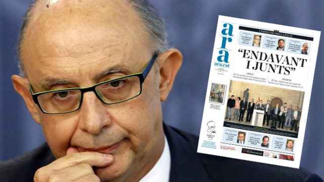 El ministro de Hacienda, Cristóbal Montoro, y una portada del diario independentista 'Ara'