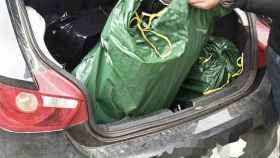 Marihuana incautada en el vehículo de uno de los detenidos en Lloret de Mar / POLICÍA