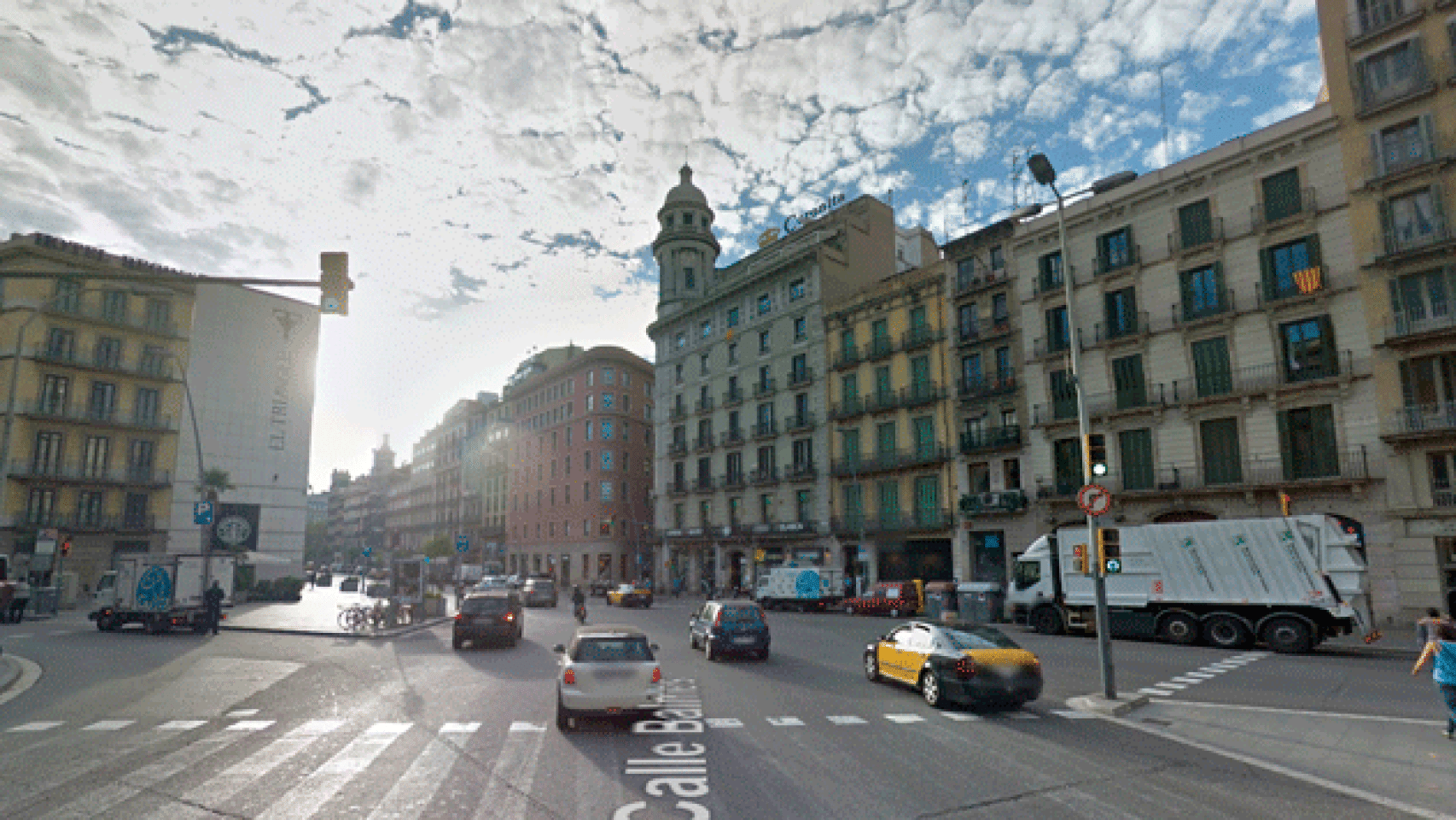 La calle Balmes de Barcelona, en el cruce con la calle Pelai / CG