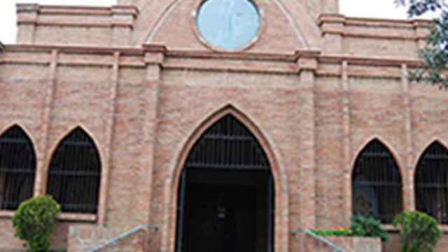 Iglesia de Parets del Vallès / CG