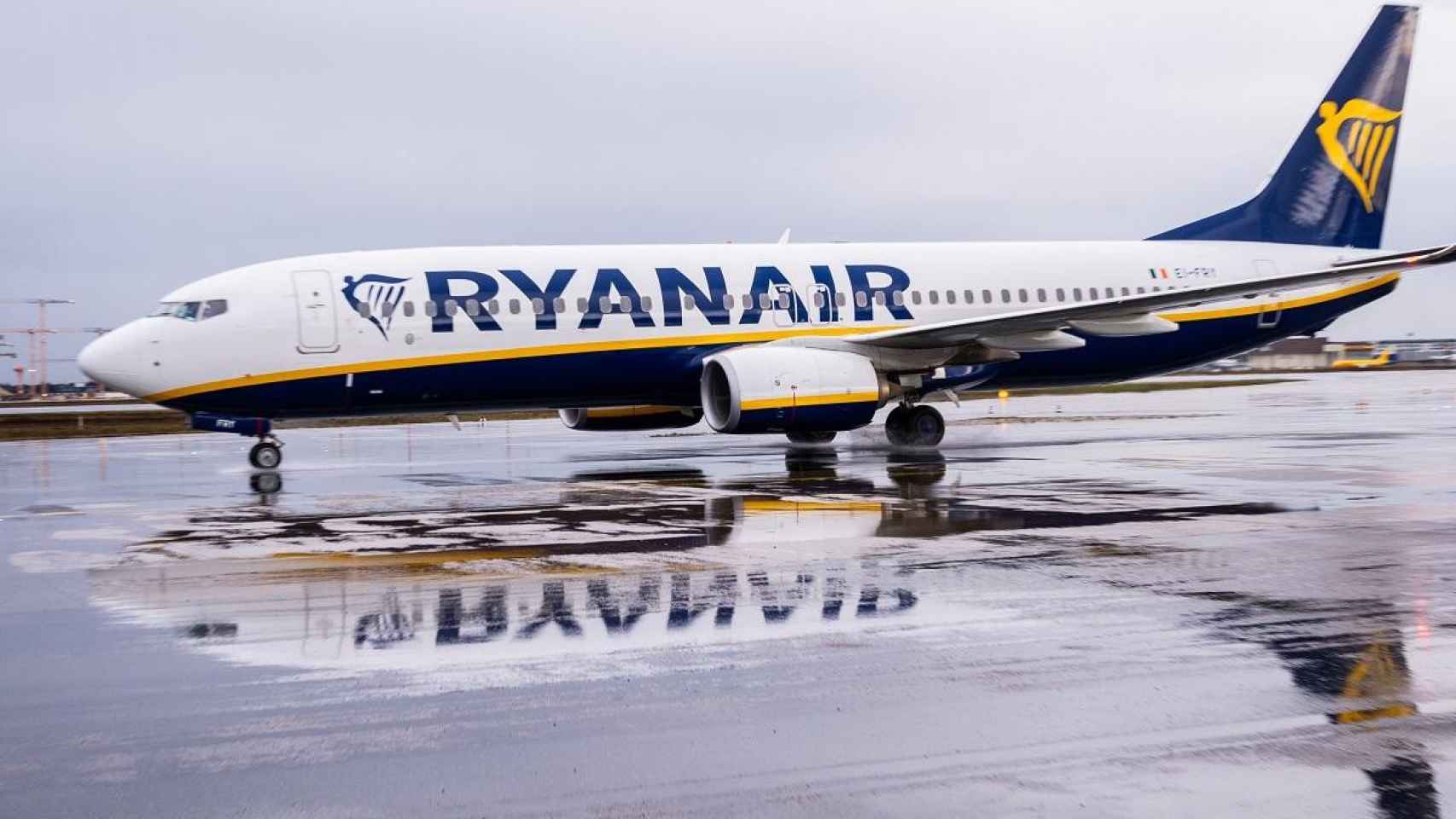 Un avión de Ryanair en una imagen de archivo / EUROPA PRESS