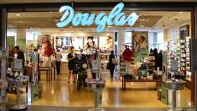 Las perfumerías Douglas registran un aluvión de pérdidas