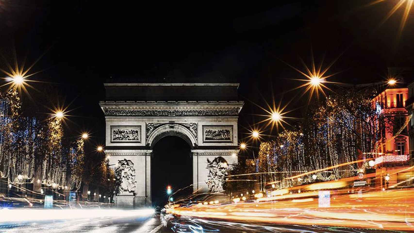 París, uno de los destinos más lujosos para viajar con estilo / UNSPLASH
