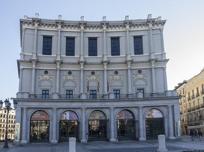 El Teatro Real de Madrid, donde se celebra la Lotería de Navidad actualmente / Luis Miguel Grasa EN PIXABAY