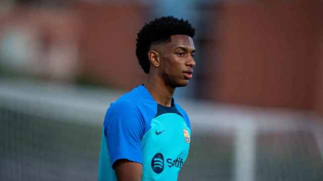 Alejandro Balde, la joven promesa del Barça, en un entrenamiento / FCB