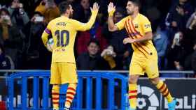 Messi y Luis Suárez celebran un gol del Barça / EFE