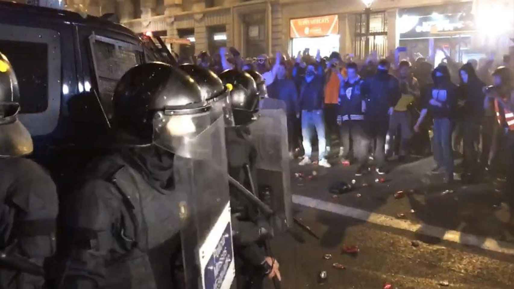 Los Mossos d'Esquadra, durante la intervención policial contra los CDR en Barcelona / CG
