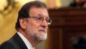 El presidente del gobierno Mariano Rajoy durante su intervención en la tribuna del hemiciclo del Congreso / EFE