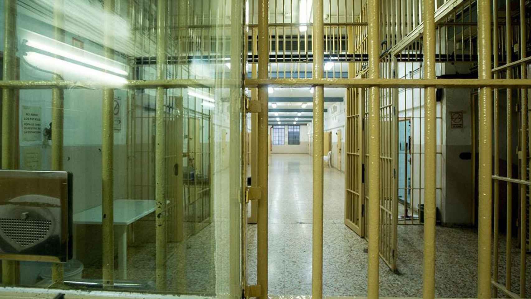 Interior de una prisión / CG