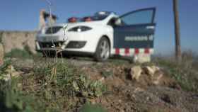 Un vehículo de los Mossos d'Esquadra en un camino de montaña / @mossos (TWITTER)