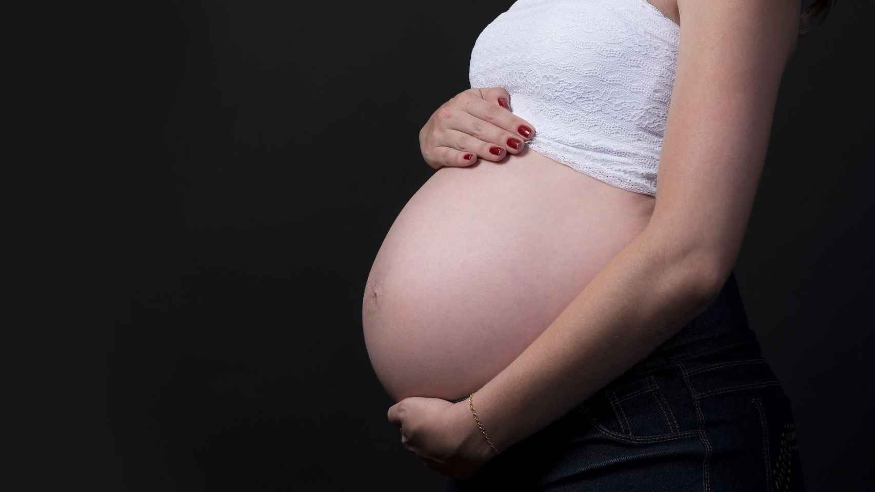 Imagen de una mujer embarazada, como las 37 analizadas en el estudio de Covid y placenta por el Hospital Vall d'Hebron / EUROPA PRESS