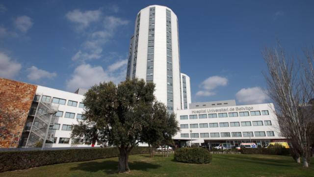 Hospital Universitari de Bellvitge, que desde mañana prohibe las visitas / HOSPITAL BELLVITGE