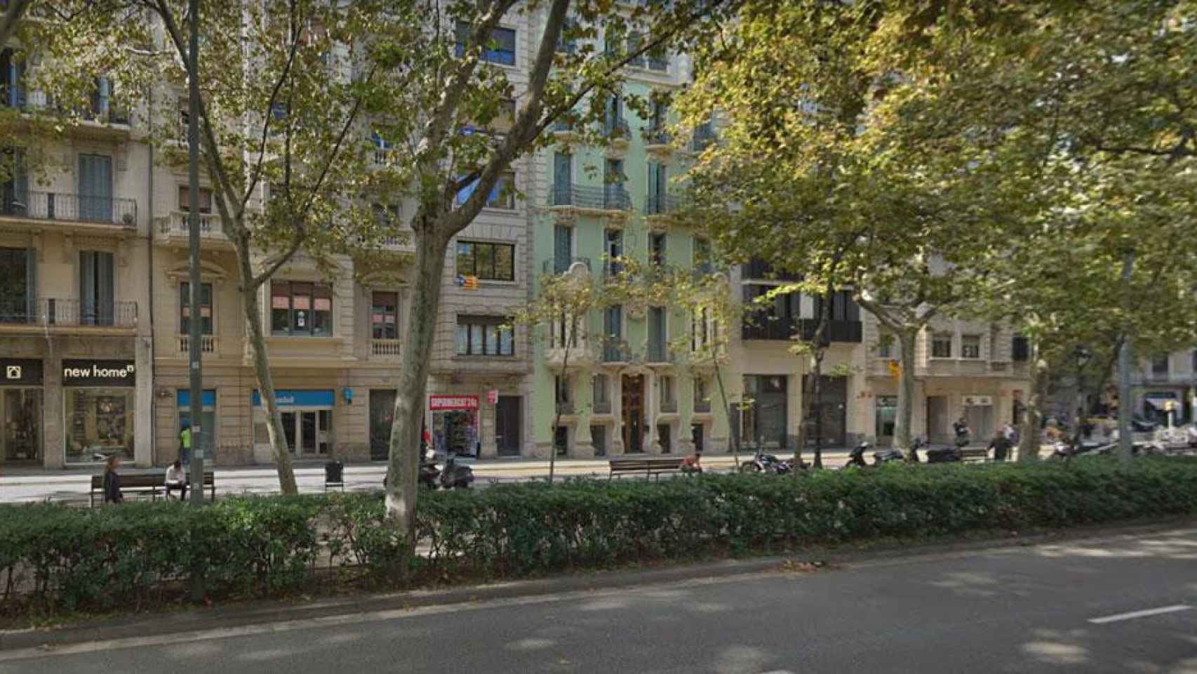 Gran Via de les Corts Catalanes, donde tuvo lugar la agresión a dos hombres con discapacidad / GOOGLE MAPS