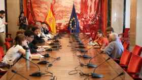El Sindicato de Inquilinos en una reunión con representantes políticos / SINDICAT DE LLOGATERES