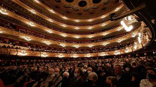 El público del 175 aniversario del Gran Teatre del Liceu, que incorpora a Rosario Cabané / EFE