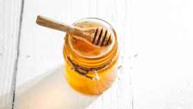 Bote de miel / Art Rachen en UNSPLASH