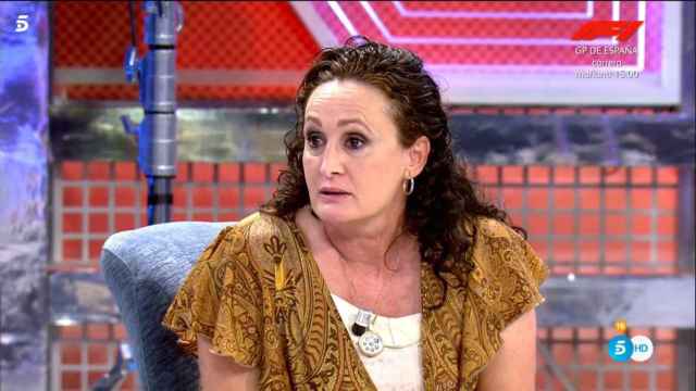 La exniñera de Isa Pantoja, Dulce Delapiedra, en el plató de 'Sálvame Deluxe' / MEDIASET