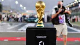 El trofeo de la Copa del Mundo, que se va a entregar en Qatar 2022 / EFE