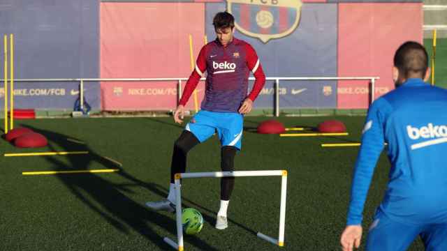Gerard Piqué, durante el entrenamiento del Barça de este miércoles / FCB