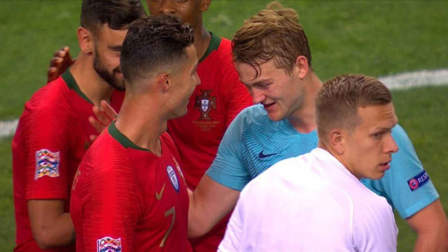 Cristiano Ronaldo y De Ligt tras el Portugal-Holanda / TWITTER