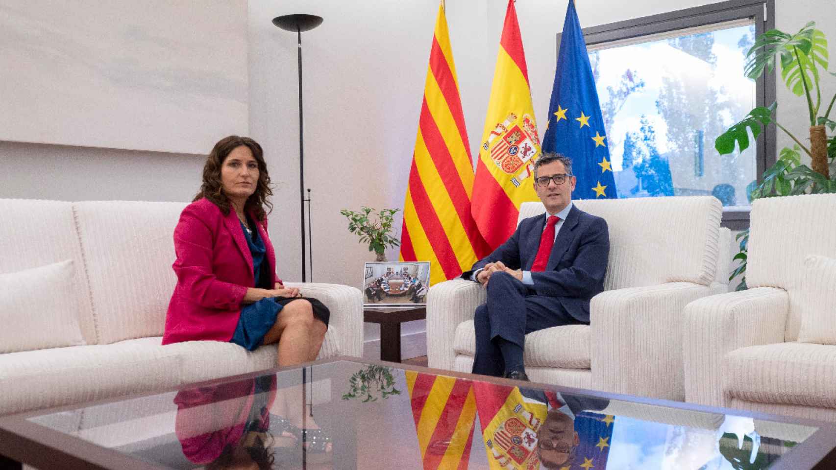 La ‘consellera’ de la Presidencia de la Generalitat, Laura Vilagrà y el ministro de la Presidencia, Félix Bolaños / ALBERTO ORTEGA – EUROPA PRESS