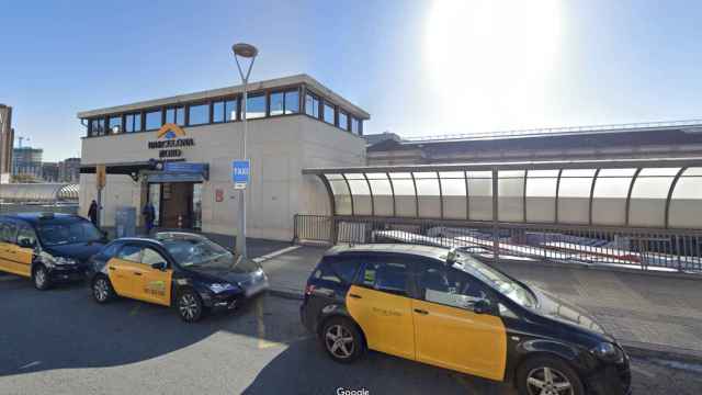 La estación de autobuses Barcelona Nord donde ha sido detenido el hombre acusado de cometer 23 robos con fuerza en Italia / GOOGLE STREET VIEW